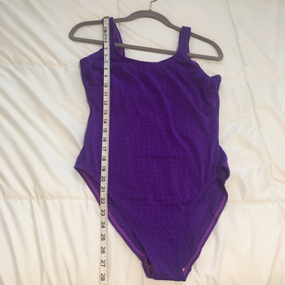 New purple bathing suit 💜 - Picture 4 of 5